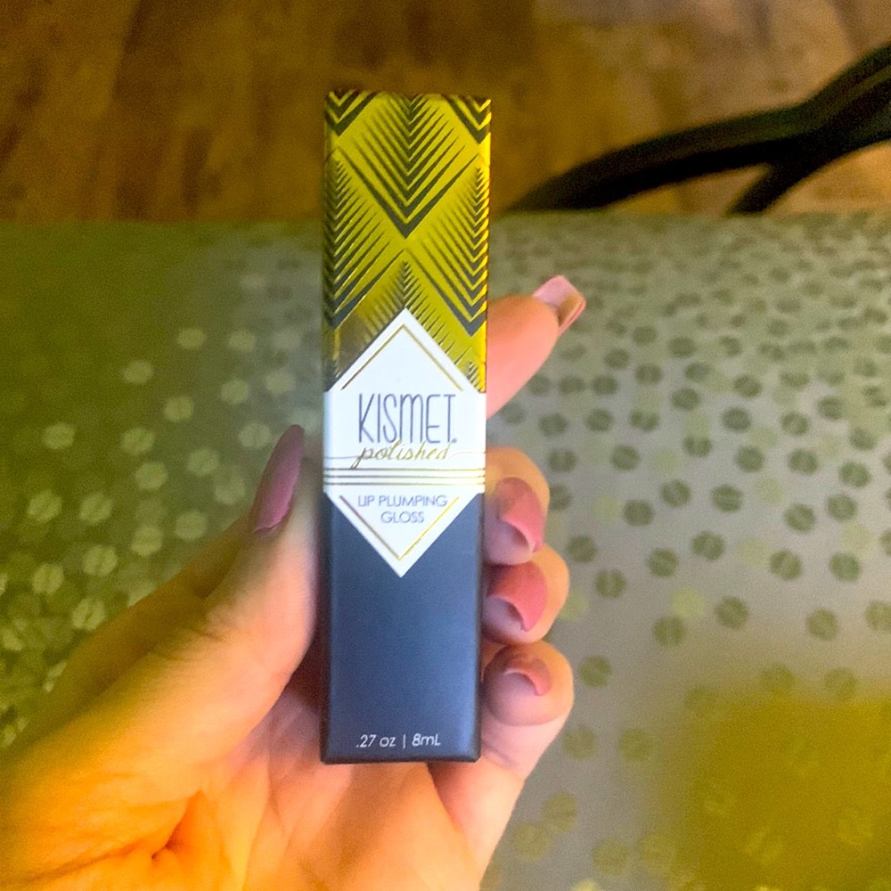 Kismet Polished Lip Plumping Gloss